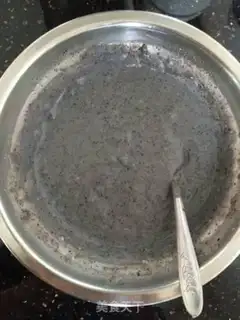 Make Black and white powdered milk step 8