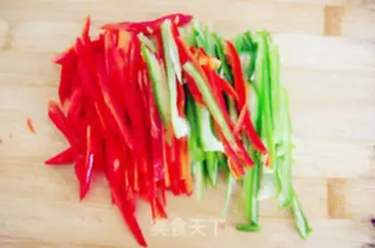 Make Spicy potatoes step 1