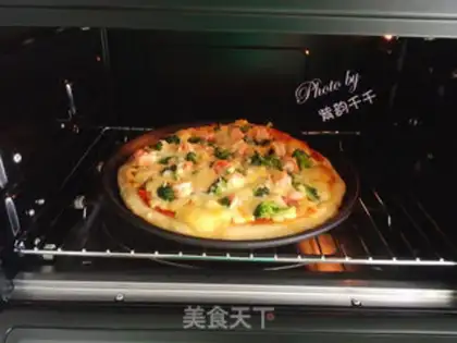 Make Bacon shrimp pizza step 18