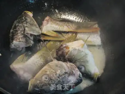 Make Fish-head tofu soup step 4