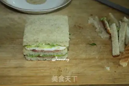 Make Ham sandwich step 4