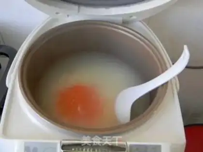 Make Carrot rice congee step 2