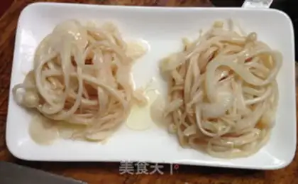 Make Gold pin mushrooms and crab sticks step 4