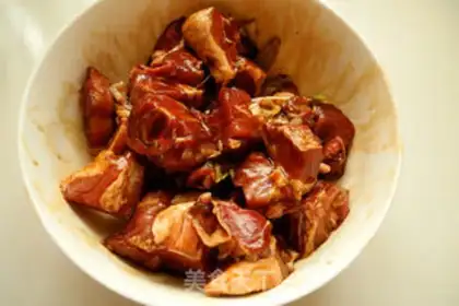 Make Powdered duck legs step 1
