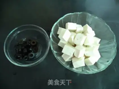 Make Black Olive Tofu step 1