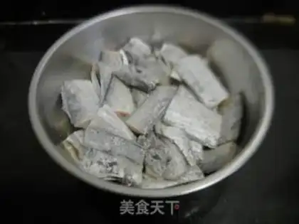 Make Five fragrances of fish step 0