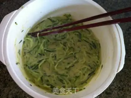 Make cucumber eggcake step 3