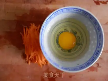 Make Broub egg rolls step 1