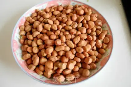 Make Fry peanuts step 0