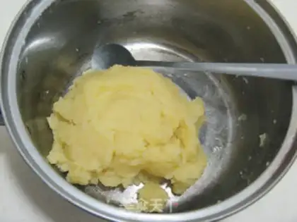 Make Cream-crumbs step 4