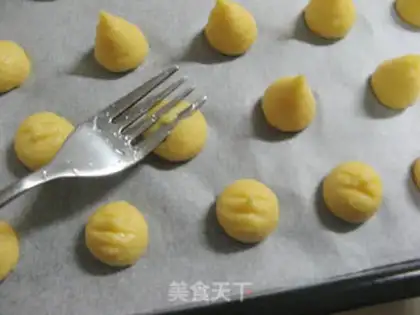 Make Cream-crumbs step 8