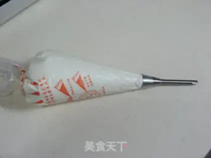 Make Cream-crumbs step 12