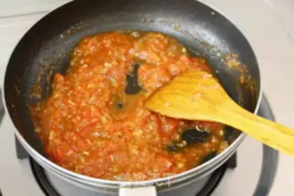 Make Triple cheese tuna pizza step 10