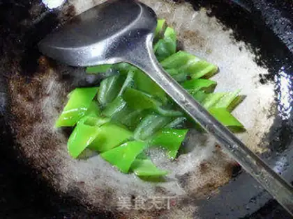 Make Spicy red bacon step 4