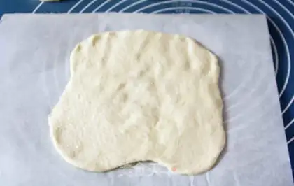 Make Triple cheese tuna pizza step 15