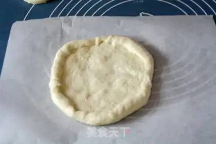 Make Triple cheese tuna pizza step 16