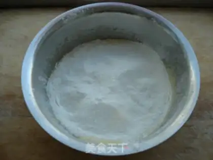 Make Spring plum cake step 2