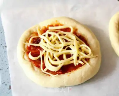 Make Triple cheese tuna pizza step 26