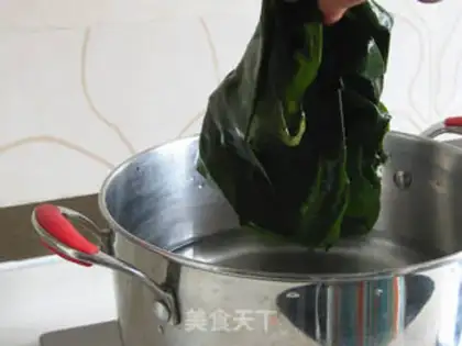 Make # Singing beef fire pot # step 1