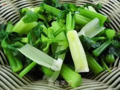 Make Celery with the head of the sea step 4
