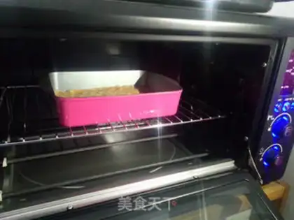 Make A walnut chocolate bar step 9