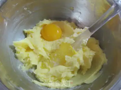 Make Cream of butter step 1
