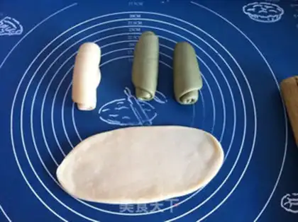Make Teatail bread step 2