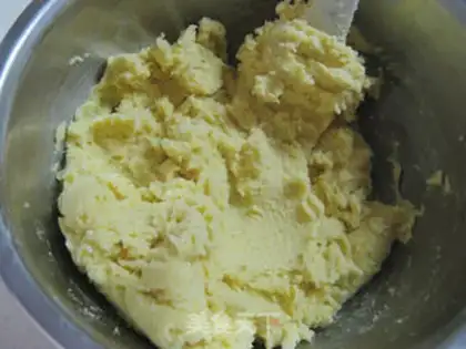 Make Cream of butter step 6