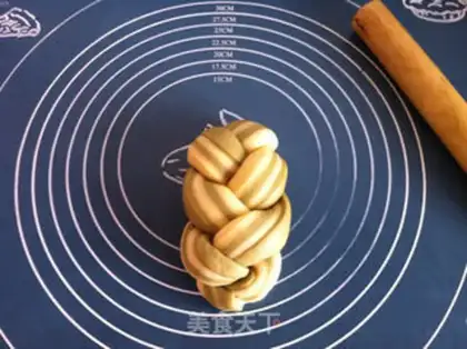 Make Teatail bread step 6