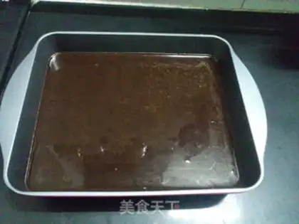Make A walnut chocolate bar step 17