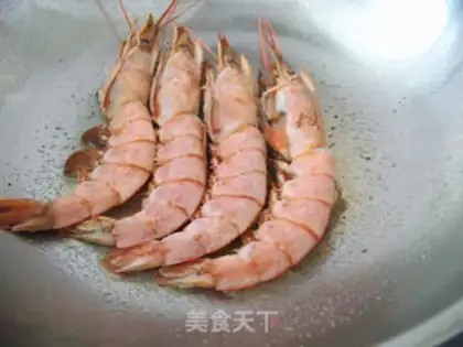 Make Cheese and wine and shrimp step 3