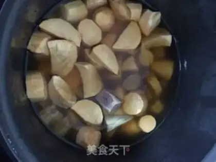 Make Ginger ale and sweet potatoes step 1