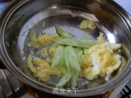 Make Eggs made from cucumbers step 4