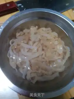 Make The cabbage is stinging step 1