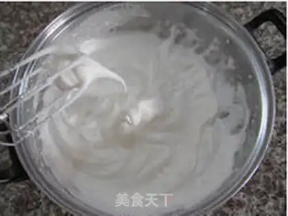 Make kitty cat birthday cake step 8