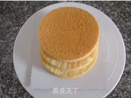 Make kitty cat birthday cake step 16