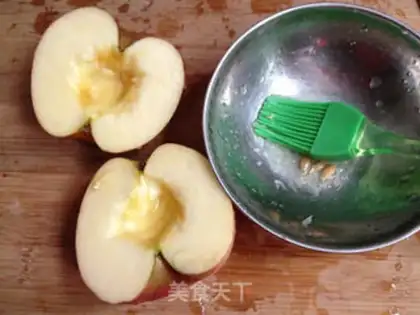Make Blueberry sauce roasted apples step 4