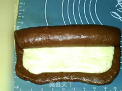 Make Coco-colored toast step 17