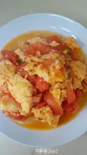 Make Tomato fried eggs step 6