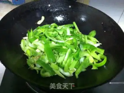Make Pretzel celery fried eggs step 4