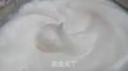 Make Savallin twirling cake step 2