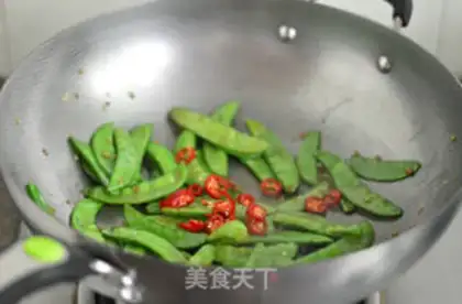 Make Garlic Dutch beans step 5