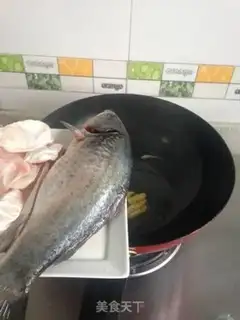 Make Fresh fish spinach soup step 2