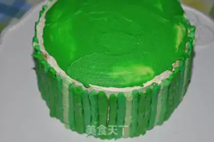 Make Butter cream cake step 16