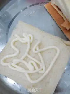 Make Egg ham sandwich step 1