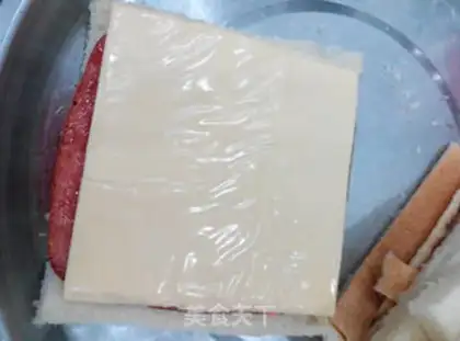 Make Egg ham sandwich step 3