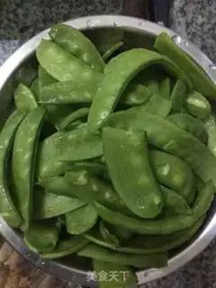 Make Garlic Dutch beans step 2