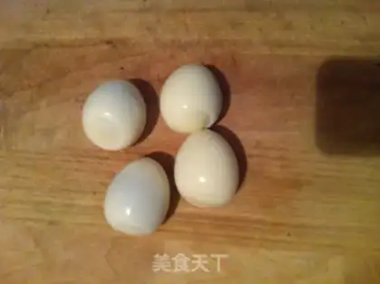 Make Celery leaves and eggs step 2