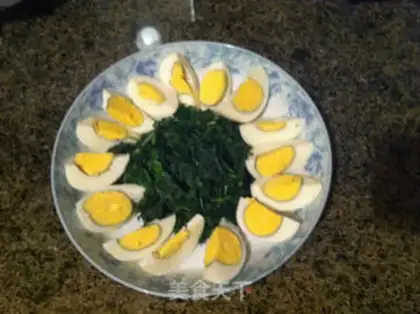Make Celery leaves and eggs step 4