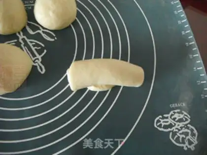 Make Sour cream bottom bread step 7